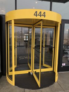500 Manual Revolving Doors