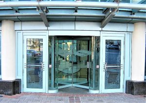 3500 Manual Revolving Doors