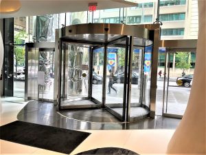 1500 Automatic Revolving Doors