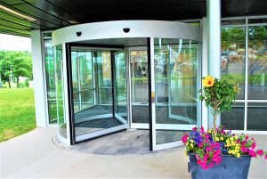 1500 Automatic Revolving Doors