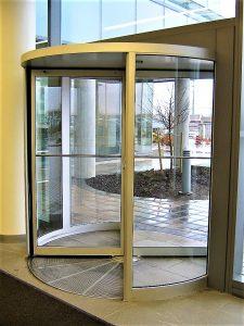 1500 Manual Revolving Doors